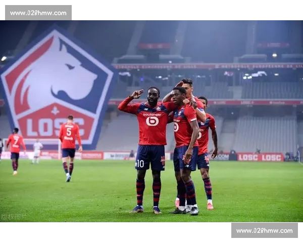 高清足球直播全程回放精彩瞬间尽在掌握球迷必备观看指南 - 副本 - 副本 (6) - 副本 - 副本